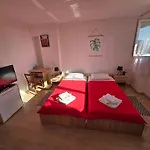 Apartmán Deeranaei