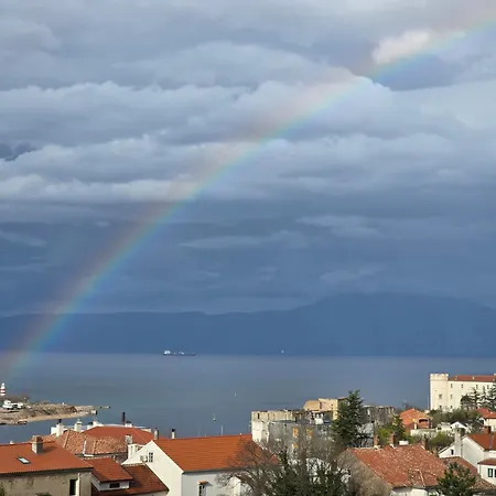 Deeranaei Apartmán *