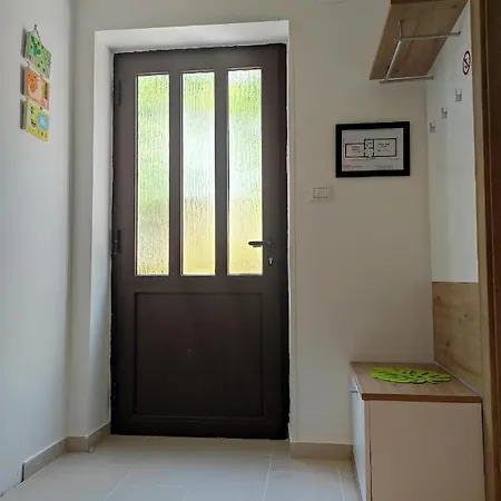 Deeranaei Apartment