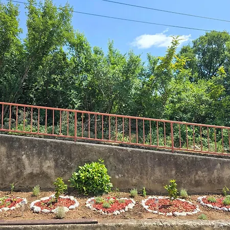 Apartamento Deeranaei *